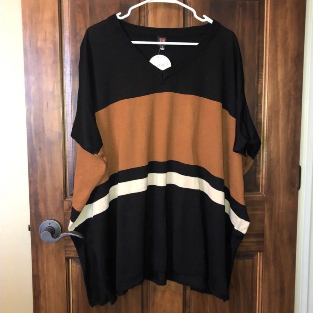 NWT poncho sweater, size medium